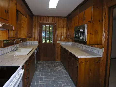 111 Gregory, Clemson, SC 29631 photo 13