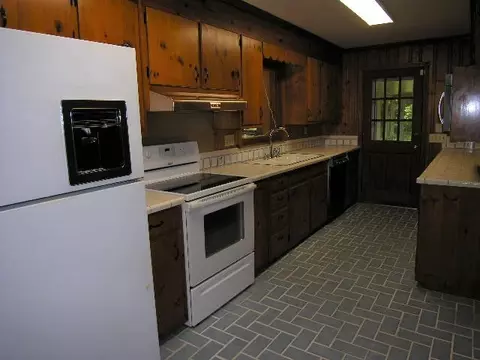 111 Gregory, Clemson, SC 29631 photo 12