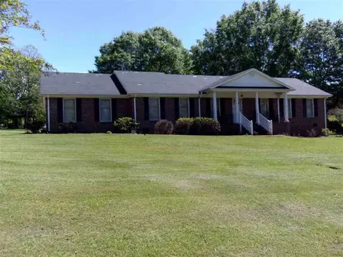 209 Warrington Dr, Easley, SC 29642 photo 1