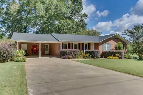 209 River Dr, Williamston, SC 29697 photo 2