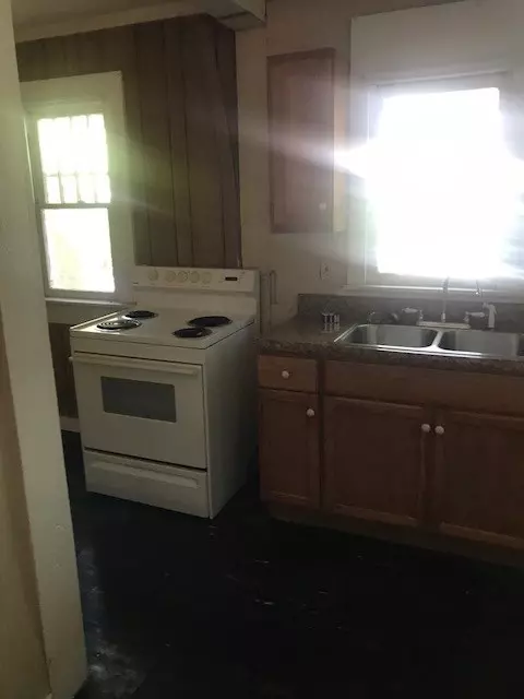 619 E Orr St, Anderson, SC 29621 photo 7