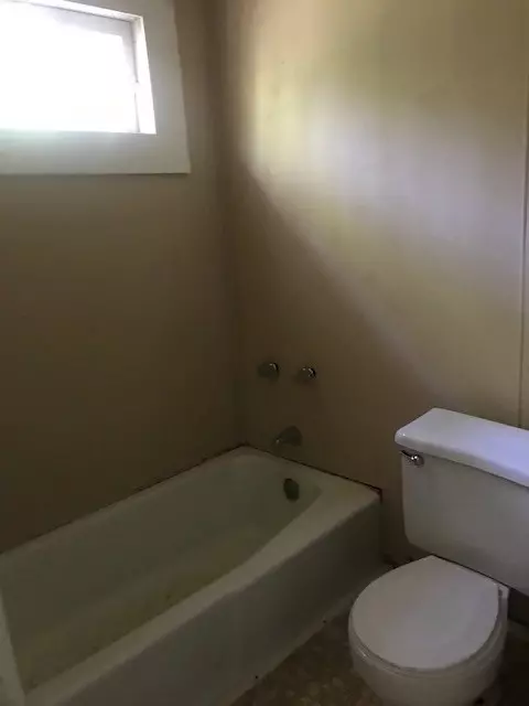 619 E Orr St, Anderson, SC 29621 photo 9