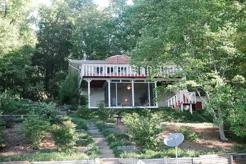105 W Pt, Anderson, SC 29621 photo 3