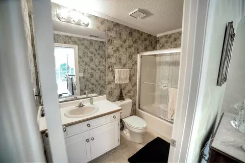 300 Stephen King Dr, Anderson, SC 29621 photo 20