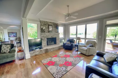 300 Stephen King Dr, Anderson, SC 29621 photo 9