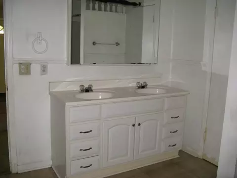8 Shaw Dr, Williamston, SC 29697 photo 9