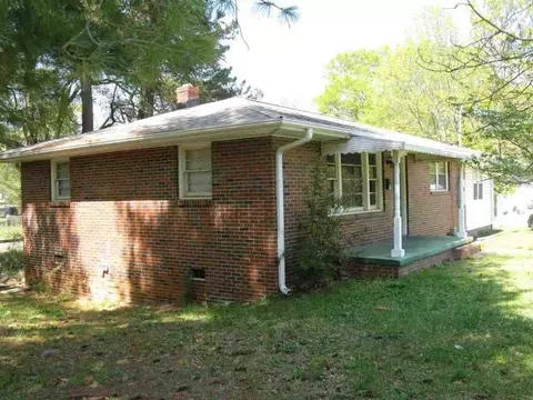 8 Shaw Dr, Williamston, SC 29697 photo 13