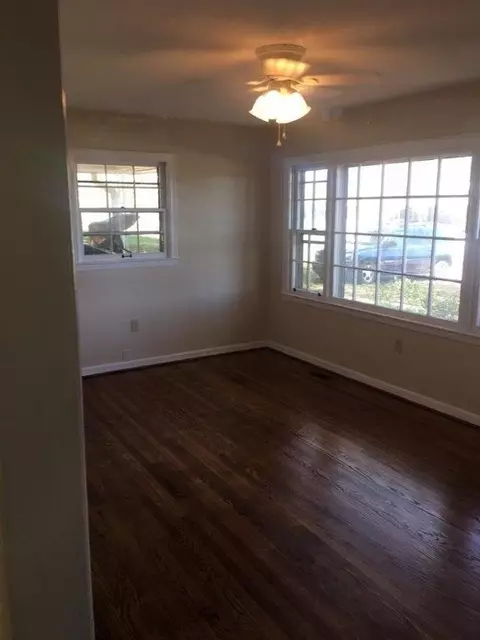 605 Middle Park Dr, Seneca, SC 29672 photo 7