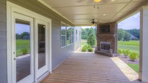 1 Sparrow Dr, Williamston, SC 29697 photo 3
