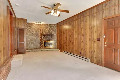 6 Glendale Ave, Williamston, SC 29697 photo 9