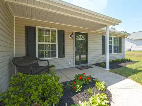 235 Lenhardt Rd, Easley, SC 29640 photo 4