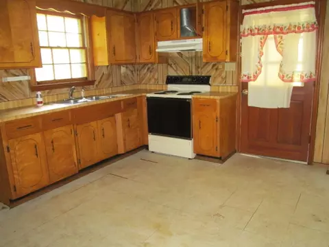 201 Rouse St, Honea Path, SC 29654 photo 3