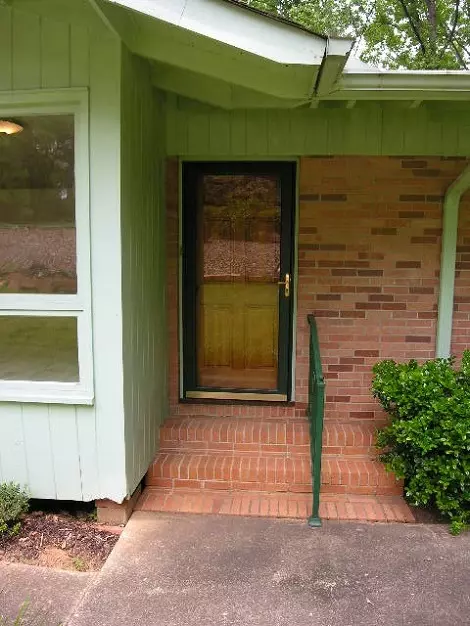 104 E Lewis Rd, Clemson, SC 29631 photo 3