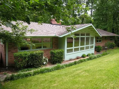 104 E Lewis Rd, Clemson, SC 29631 photo 1
