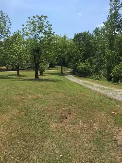 441 Mcelrath Rd, Starr, SC 29684 photo 5