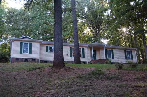 1207 Pineview Dr, Easley, SC 29642 photo 1
