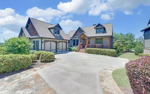 98 Cottage Ln, Toccoa, GA 30577 photo 3