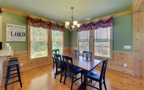 98 Cottage Ln, Toccoa, GA 30577 photo 11