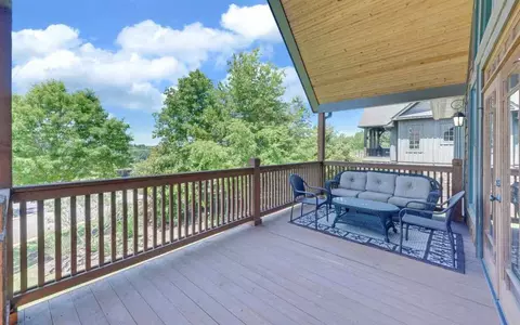 98 Cottage Ln, Toccoa, GA 30577 photo 17