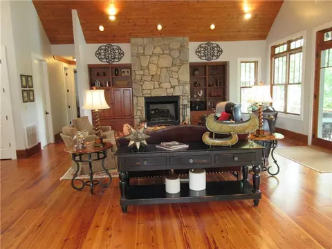 335 S Cove Rd, Sunset, SC 29685 photo 12