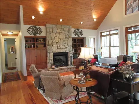 335 S Cove Rd, Sunset, SC 29685 photo 8