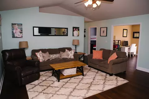 131 Stanmoore Dr, Anderson, SC 29621 photo 2