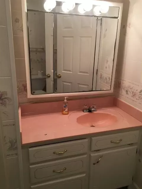 305 Hammett St, Honea Path, SC 29654 photo 6