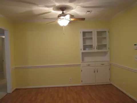 225 Longview Dr, Williamston, SC 29697 photo 5