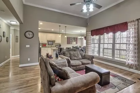120 Justin Ct, Easley, SC 29640 photo 9