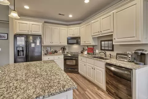 120 Justin Ct, Easley, SC 29640 photo 4