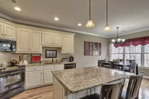 120 Justin Ct, Easley, SC 29640 photo 3
