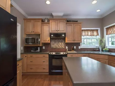 151 Red Maple Cir, Easley, SC 29642 photo 8