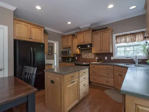 151 Red Maple Cir, Easley, SC 29642 photo 9