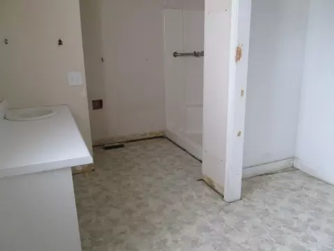 112 W Greer St, Honea Path, SC 29654 photo 5