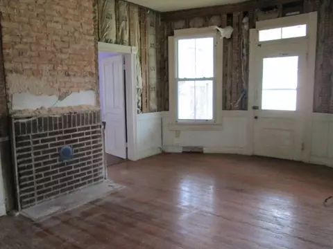 112 W Greer St, Honea Path, SC 29654 photo 6