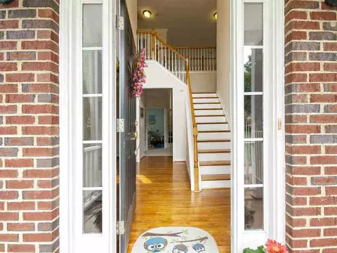 304 Stonewall Dr, Easley, SC 29642 photo 3