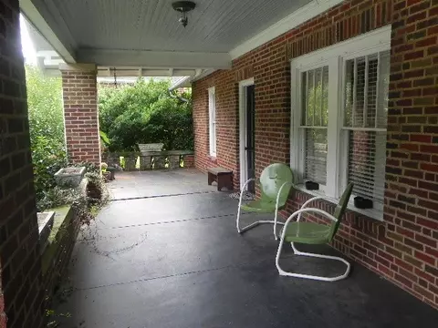 106 E South 3rd St, Seneca, SC 29678 photo 6