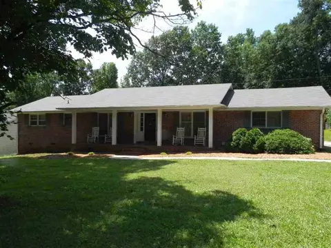 418 Ponce Deleon Dr, Anderson, SC 29621 photo 1