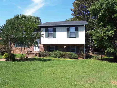 126 Teal Dr, Easley, SC 29642 photo 1