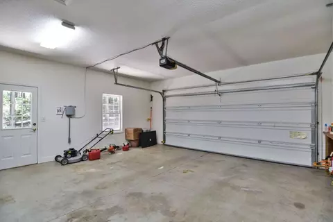 10001 Clovis Dr, Seneca, SC 29672 photo 32