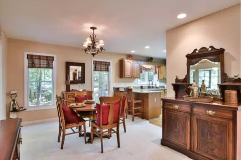 10001 Clovis Dr, Seneca, SC 29672 photo 10