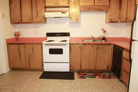 932 Williams St, Pendleton, SC 29670 photo 6
