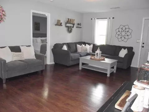 141 Hillside Cir, Easley, SC 29640 photo 3