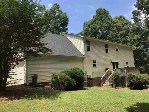 620 Hampton Rd, Liberty, SC 29657 photo 2