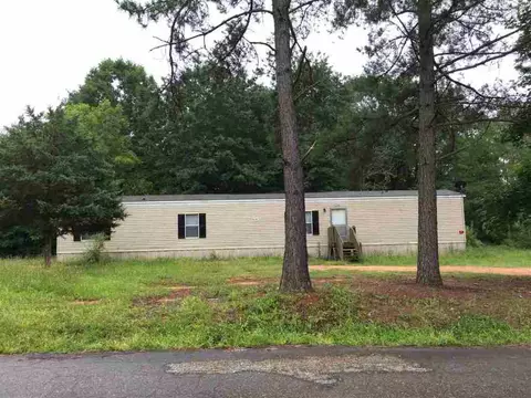 246 Trumpet Ln, Honea Path, SC 29654 photo 1