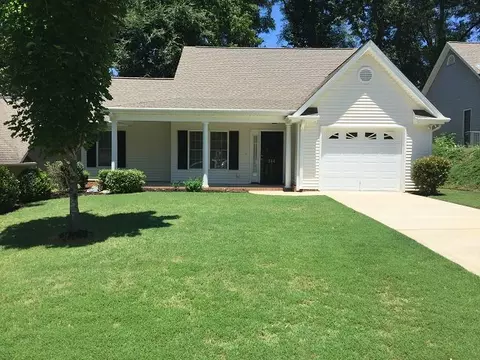 144 Grand Oak Cir, Pendleton, SC 29670 photo 1