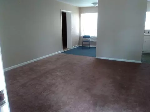 202 Ruth Dr, Easley, SC 29640 photo 2