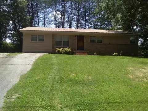 202 Ruth Dr, Easley, SC 29640 photo 1