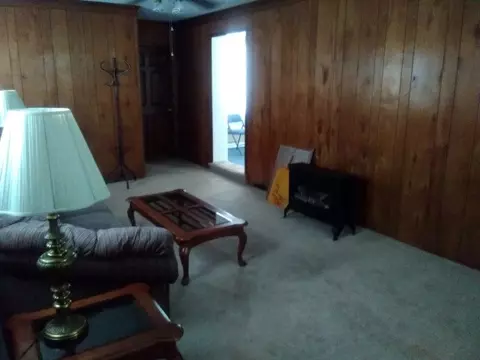 202 Ruth Dr, Easley, SC 29640 photo 3