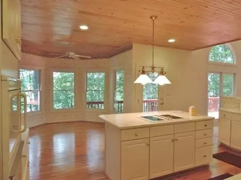 220 Point Rd, Seneca, SC 29672 photo 6